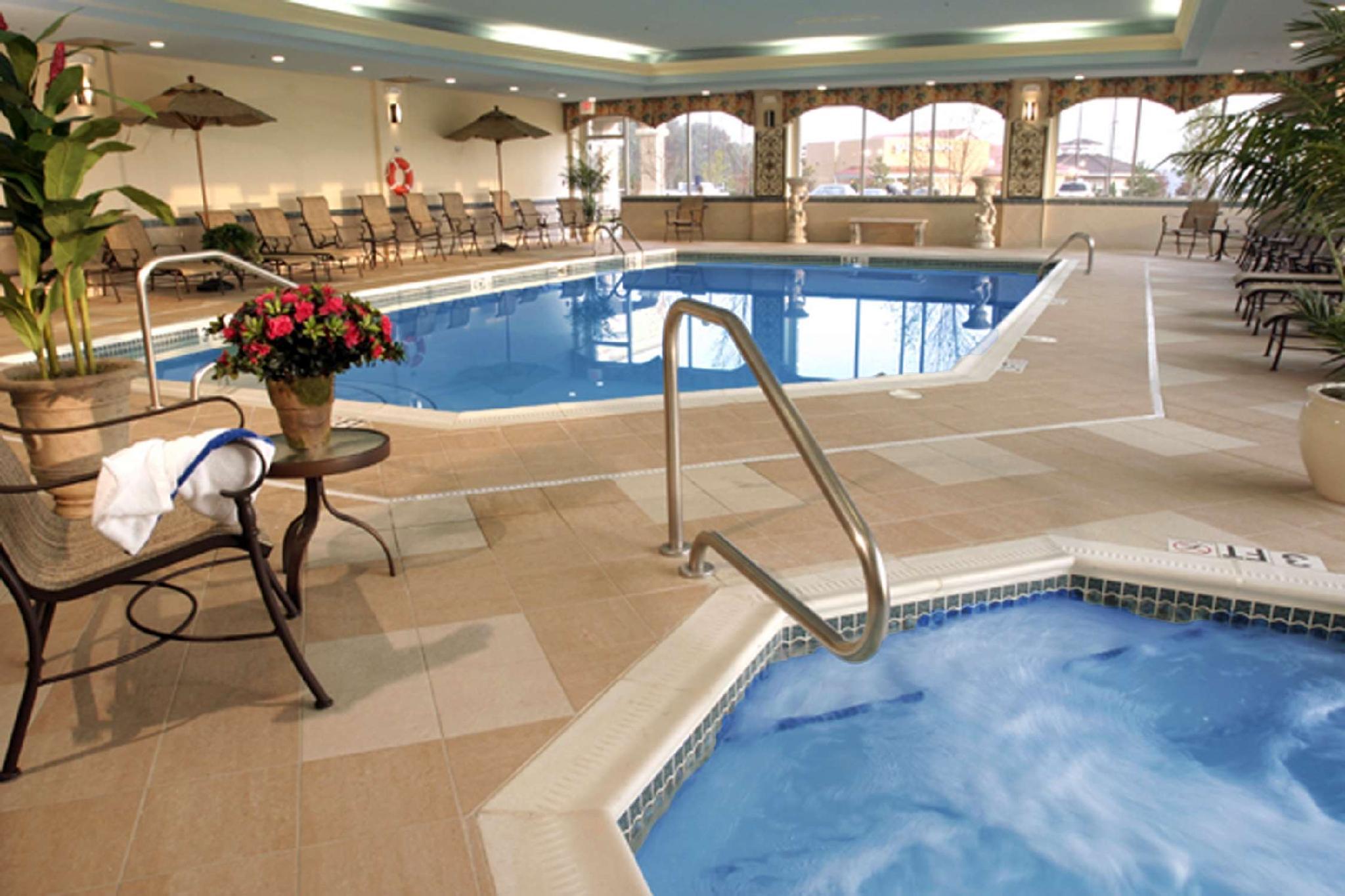 Hampton Inn & Suites Cleveland-Beachwood Eksteriør billede